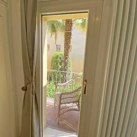 ゲストハウス Residenza Del Duse ボローニャ